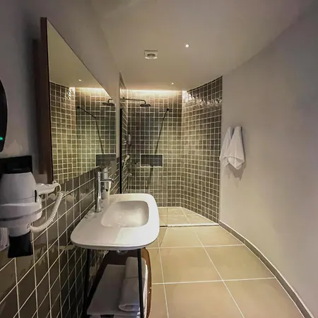 Blue Hotel 3*